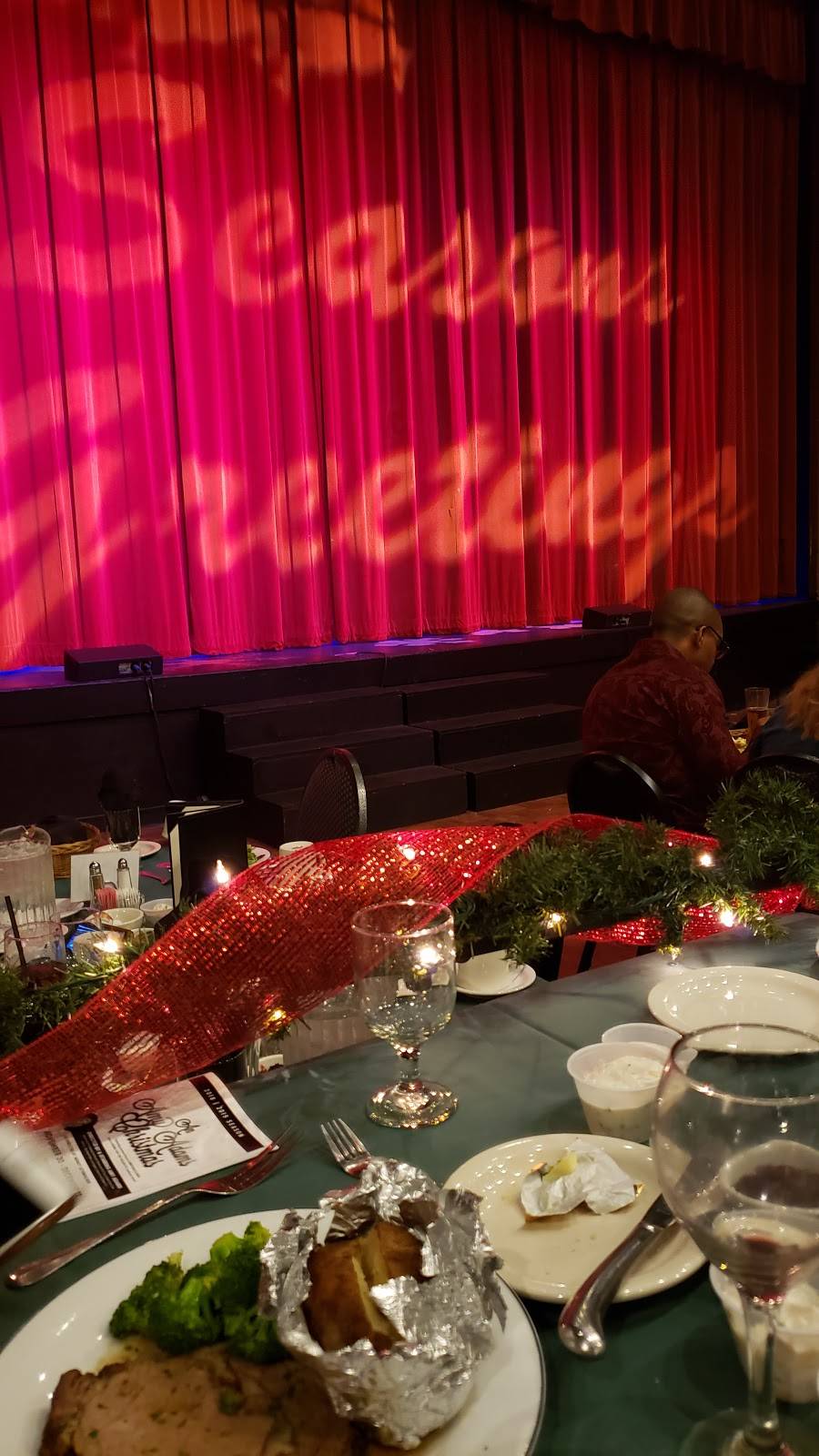 Stars Theatre Restaurant | restaurant | 1931 Chester Ave, Bakersfield, CA 93301, USA | 6613256100 OR +1 661-325-6100