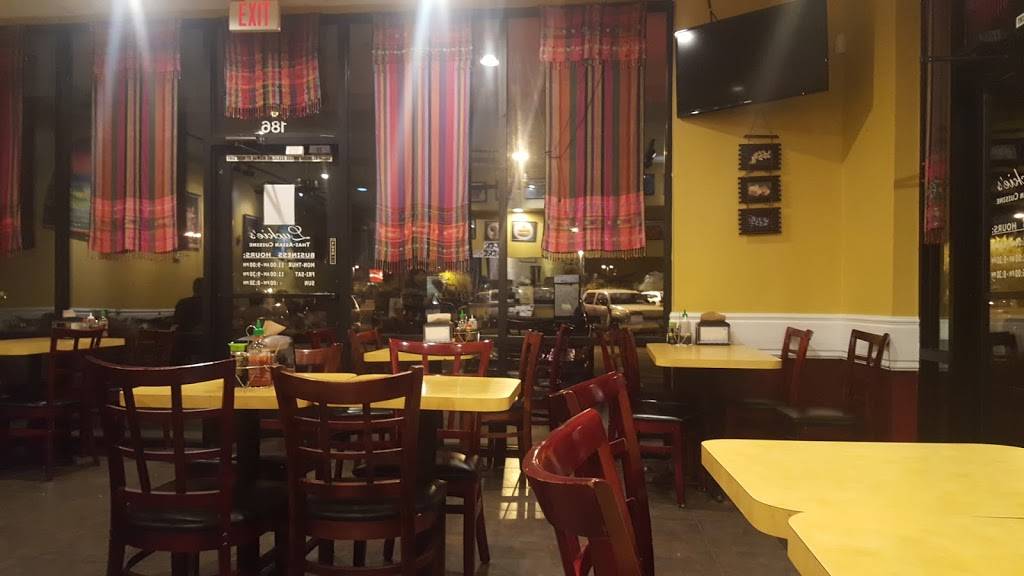 Luckies Thai Asian Cuisine | restaurant | 8110 S Houghton Rd # 186, Tucson, AZ 85747, USA | 5206641011 OR +1 520-664-1011