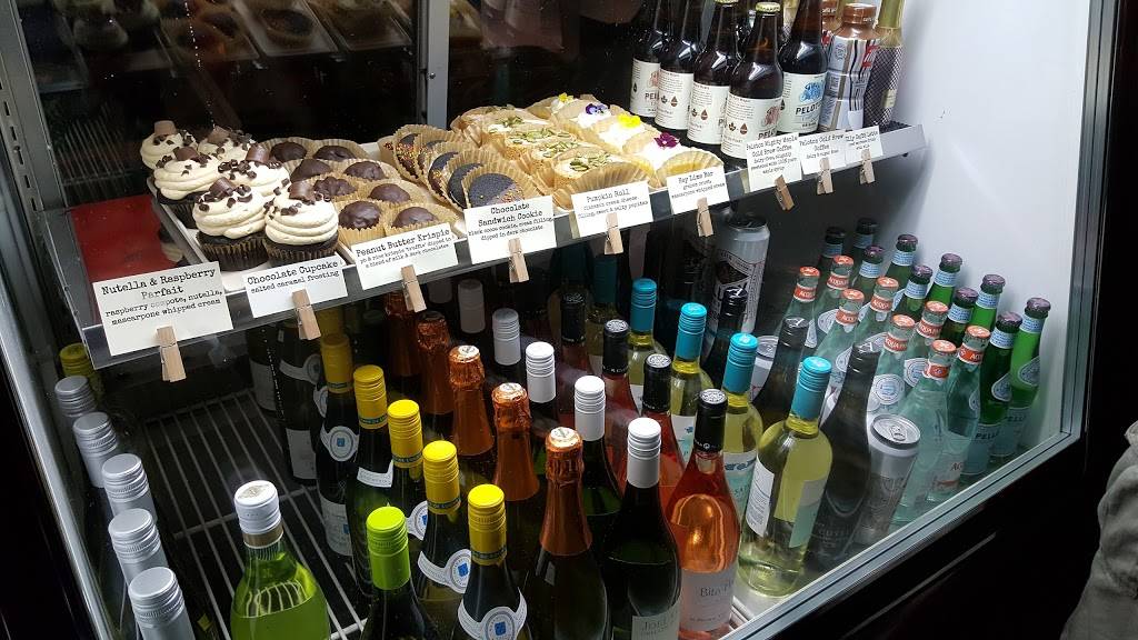 Half Full | restaurant | 125 2nd St, Lewes, DE 19958, USA | 3026458877 OR +1 302-645-8877