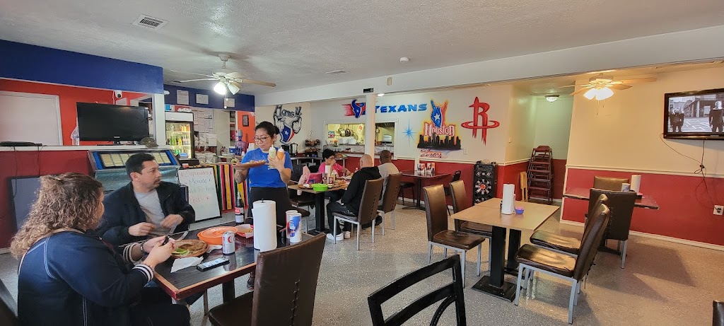 Houston Texans Bar & Grill | restaurant | 17440 FM 1485, New Caney, TX 77357, USA | 8327935399 OR +1 832-793-5399