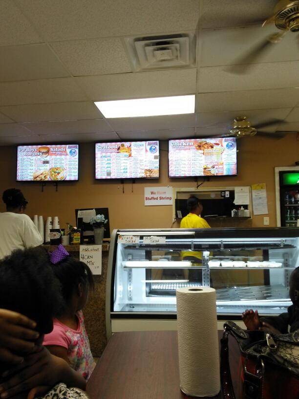 Sams Southern Eatery | restaurant | 801 W 70th St, Shreveport, LA 71106, USA | 3186707285 OR +1 318-670-7285