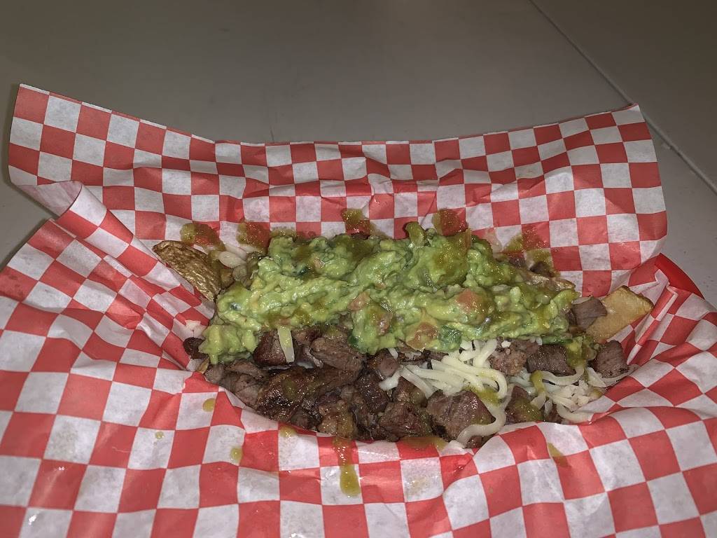 Mariscos Y Taqueria El Tornado | restaurant | Tucson, AZ 85746, USA | 5202730278 OR +1 520-273-0278