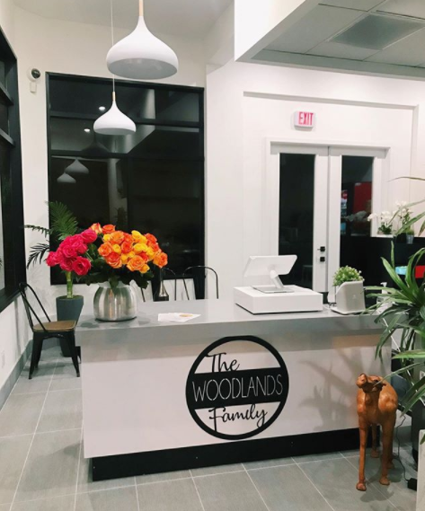 Woodlands Cafe | restaurant | 2527 Cañada Blvd, Glendale, CA 91208, USA | 8185005080 OR +1 818-500-5080