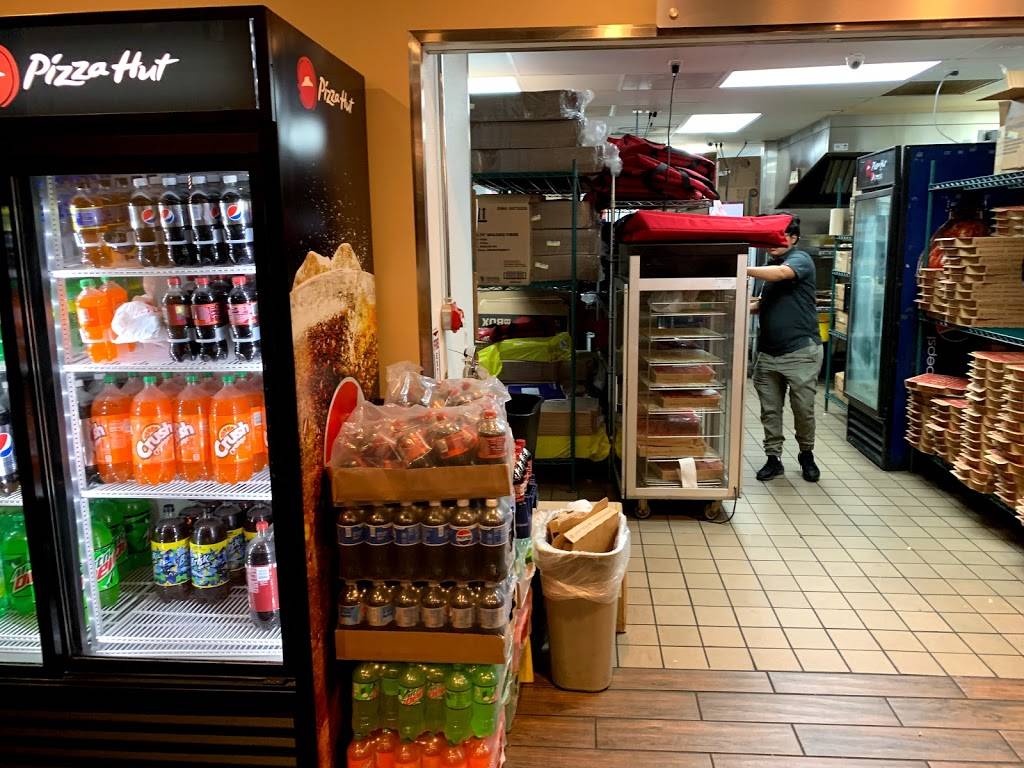 Pizza Hut | meal delivery | 718 N Federal Hwy, Hallandale Beach, FL 33009, USA | 9544588800 OR +1 954-458-8800