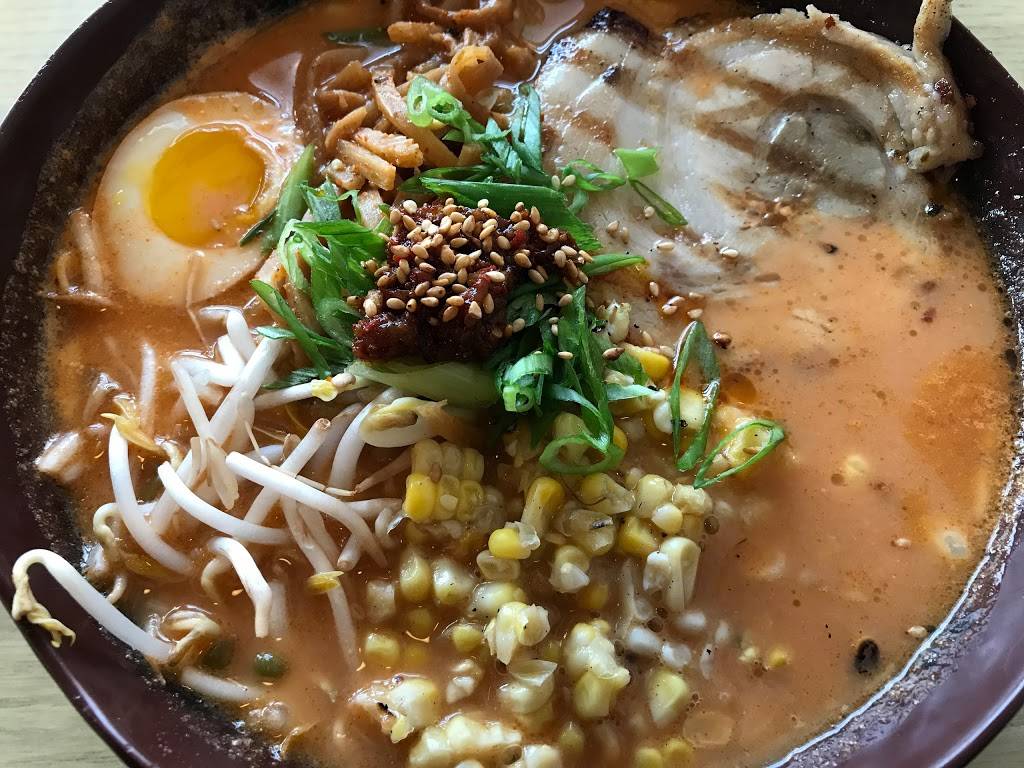 Tanoshii Ramen + Bar | restaurant | 2724 Commerce St, Dallas, TX 75226, USA | 2146516800 OR +1 214-651-6800