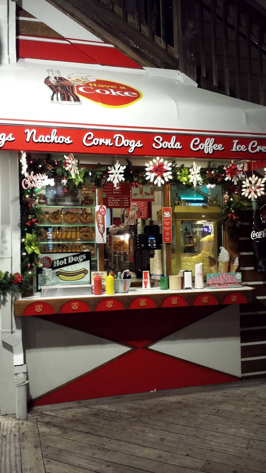 Aunt Fannys Hot Pretzels | restaurant | 39 Pier 39, San Francisco, CA 94133, USA | 4159860706 OR +1 415-986-0706