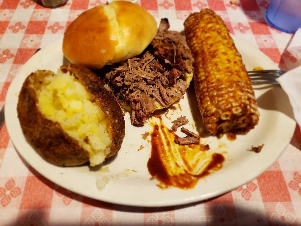 Kettelhuts Smokehouse | restaurant | 1267 N Truman Blvd #1396, Crystal City, MO 63019, USA | 6365433296 OR +1 636-543-3296