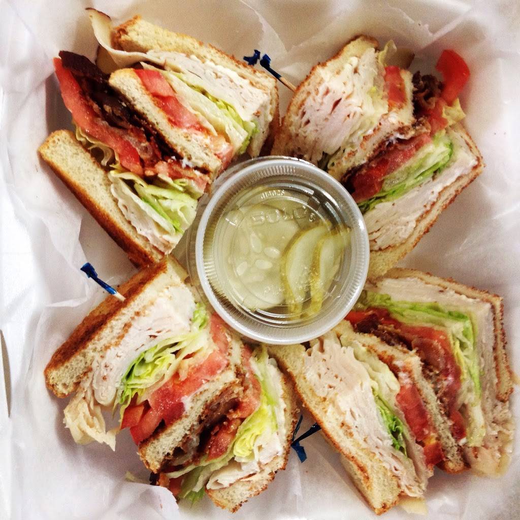 Big Joes Sandwich Shop | restaurant | 416 Wanamaker Ave, Essington, PA 19029, USA | 6105212444 OR +1 610-521-2444