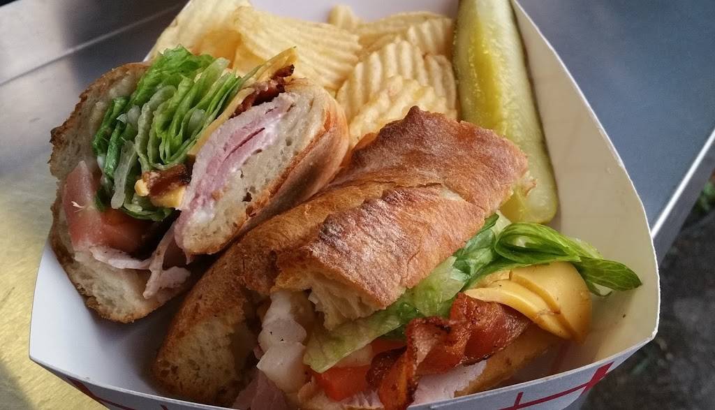 Rock&Roll Diner | restaurant | 2406 Franklin Rd SW, Roanoke, VA 24014, USA | 5405957625 OR +1 540-595-7625