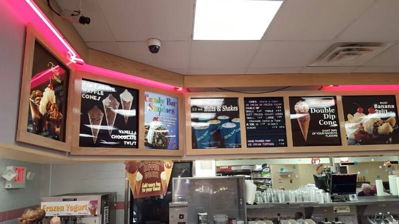 Braums Ice Cream & Burger Restaurant | restaurant | 6821 NW 23rd St, Bethany, OK 73008, USA | 4057878930 OR +1 405-787-8930