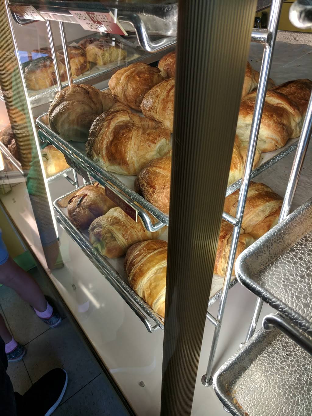 Pixie Donuts | cafe | 3052 W Temple Ave, Pomona, CA 91766, USA | 9096223356 OR +1 909-622-3356