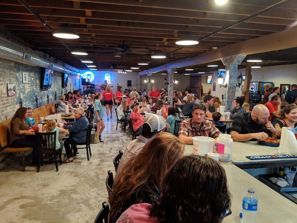 Mudbugs 042 | restaurant | 151 W Government St suite d, Brandon, MS 39042, USA | 6017064751 OR +1 601-706-4751