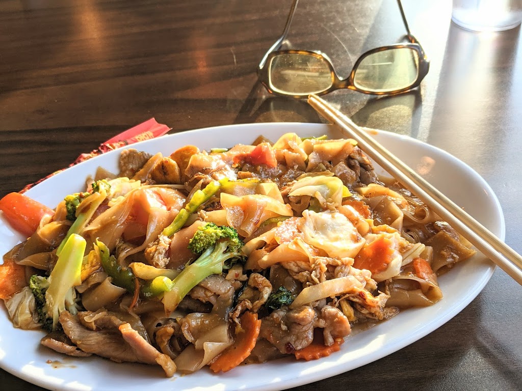 Beyond Thai | restaurant | 2630 W Belleview Ave Ste 150, Littleton, CO 80123, USA | 3037973380 OR +1 303-797-3380