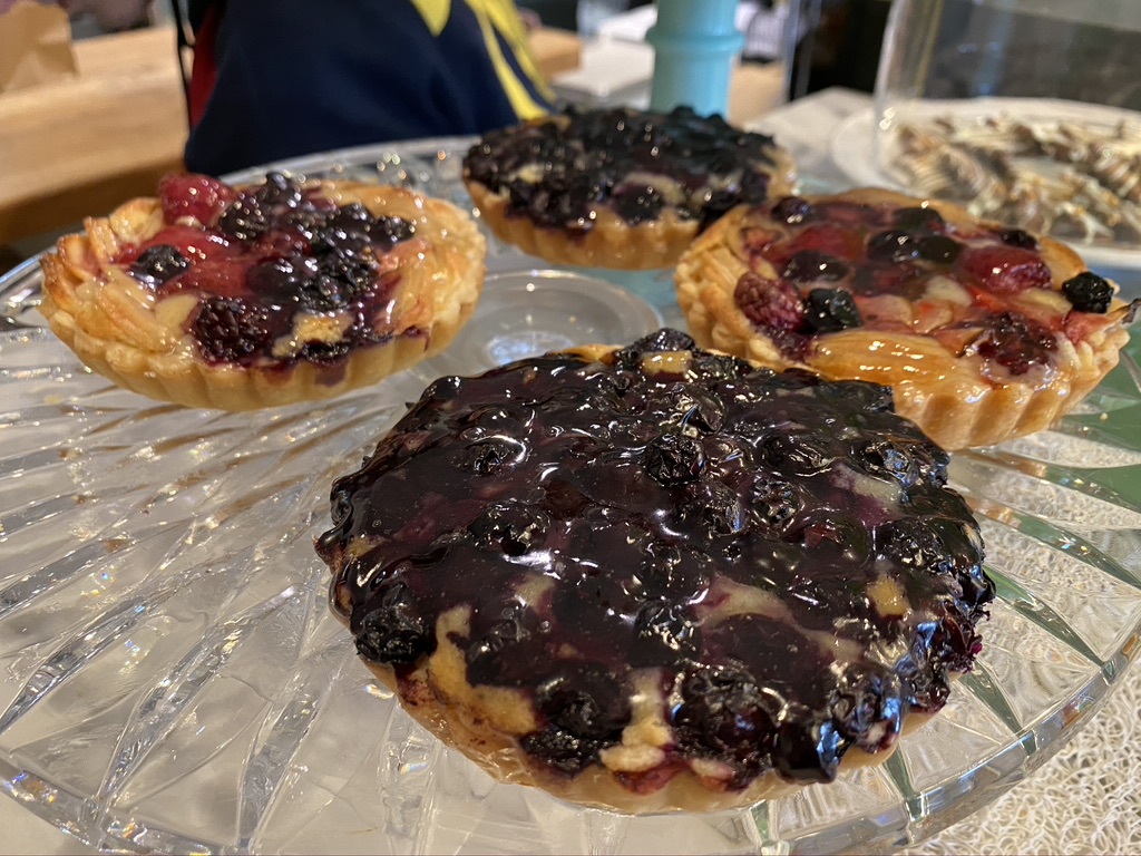 Michele Coulon Dessertier | restaurant | 7556 Fay Ave, La Jolla, CA 92037, USA | 8584565098 OR +1 858-456-5098