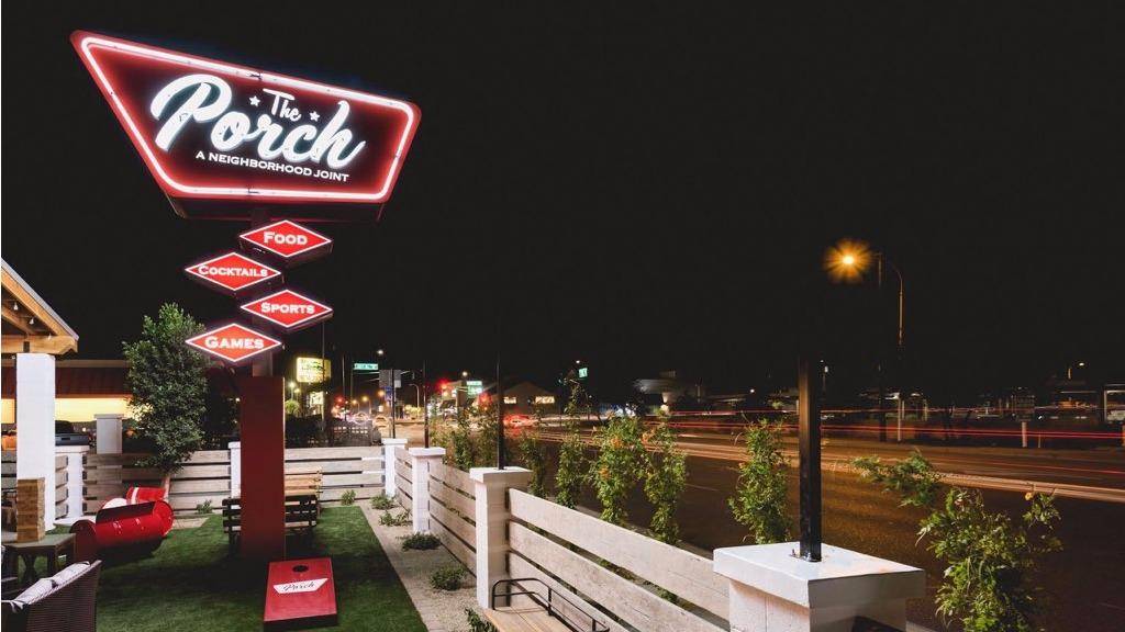 The Porch | restaurant | 4017 E Indian School Rd, Phoenix, AZ 85018, USA | 6025837938 OR +1 602-583-7938