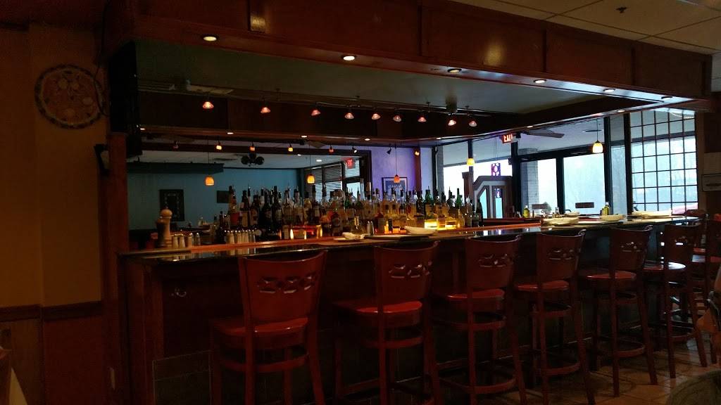 Ponte Vecchio Restaurant | restaurant | 435 Newbury St #101, Danvers, MA 01923, USA | 9787779188 OR +1 978-777-9188