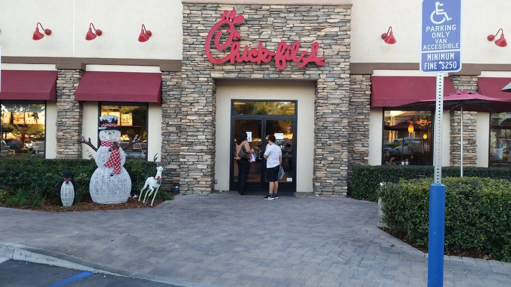 Chick-fil-A | restaurant | 3640 Grand Ave, Chino Hills, CA 91709, USA | 9096284000 OR +1 909-628-4000