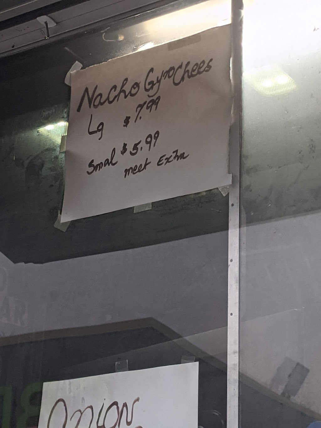 Gyro Man Food Truck | restaurant | 601 NW 68th St, Kansas City, MO 64118, USA | 8167851349 OR +1 816-785-1349