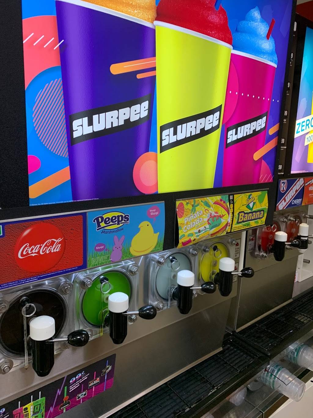 7-Eleven | bakery | 3640 Aloma Ave, Oviedo, FL 32765, USA | 4076770472 OR +1 407-677-0472