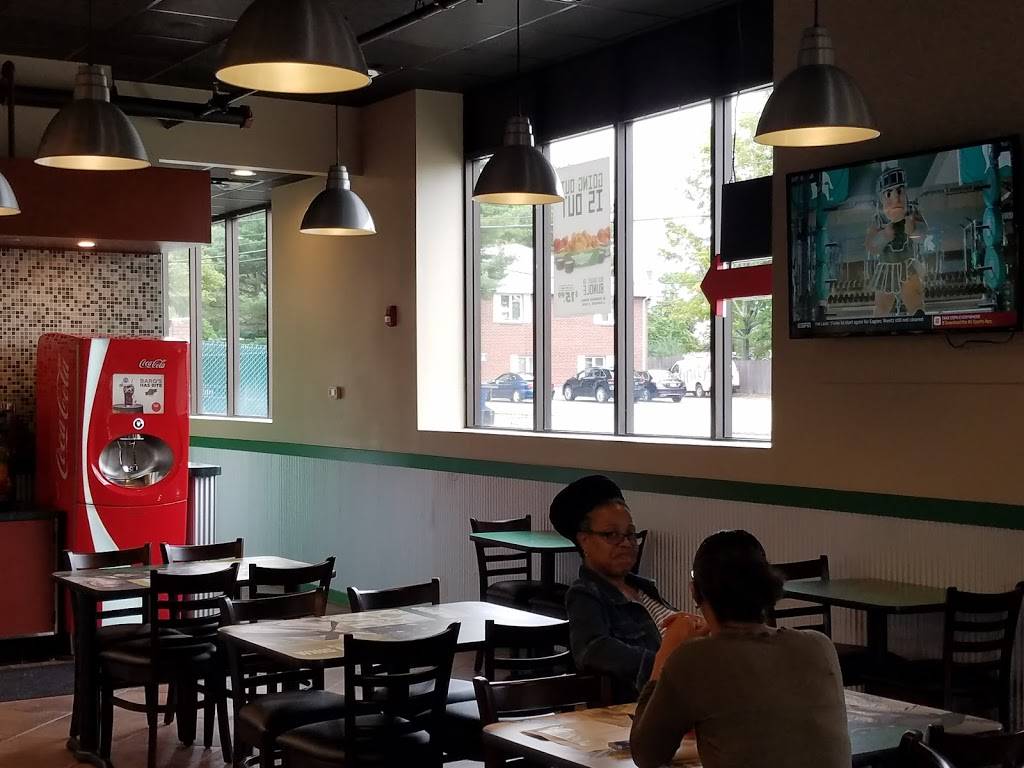 Wingstop | restaurant | 21 Torrey St, Brockton, MA 02301, USA | 7743817994 OR +1 774-381-7994