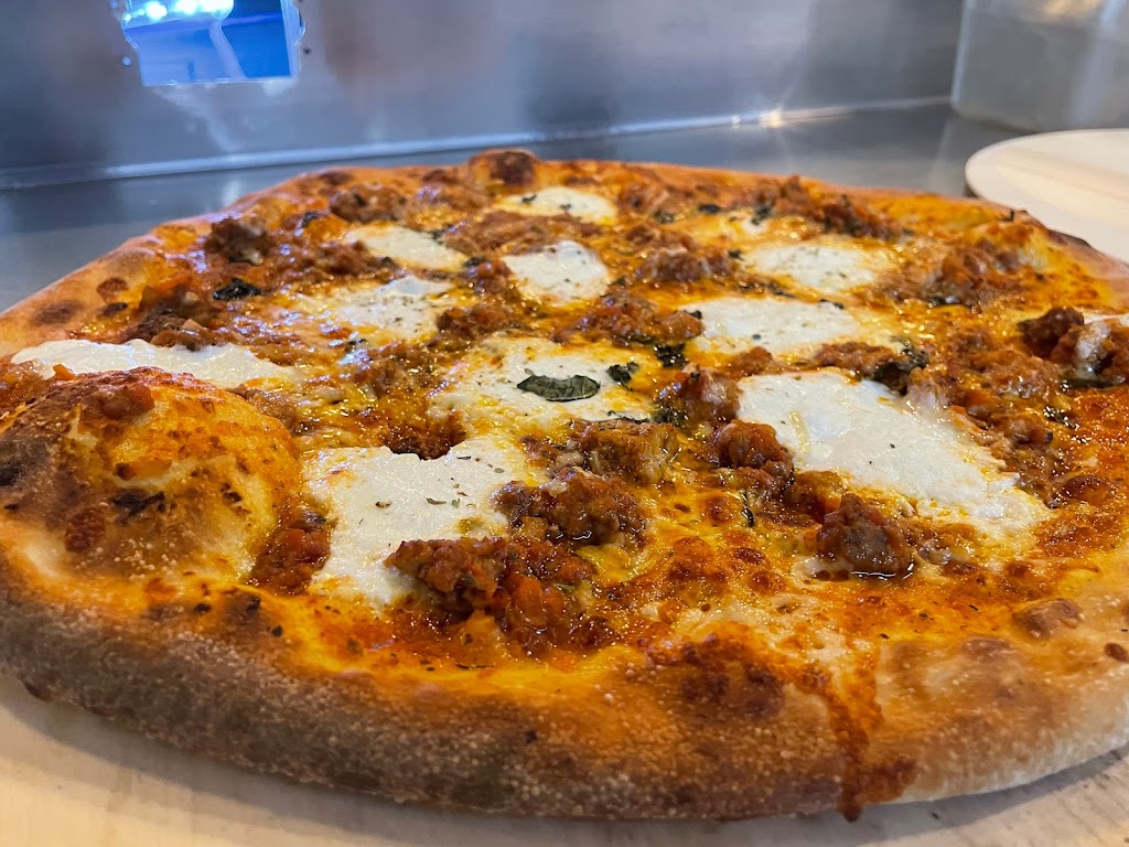 American Flatbread - West Dover | restaurant | 183 Vermont Rte 100, West Dover, VT 05356, USA | 8024648888 OR +1 802-464-8888