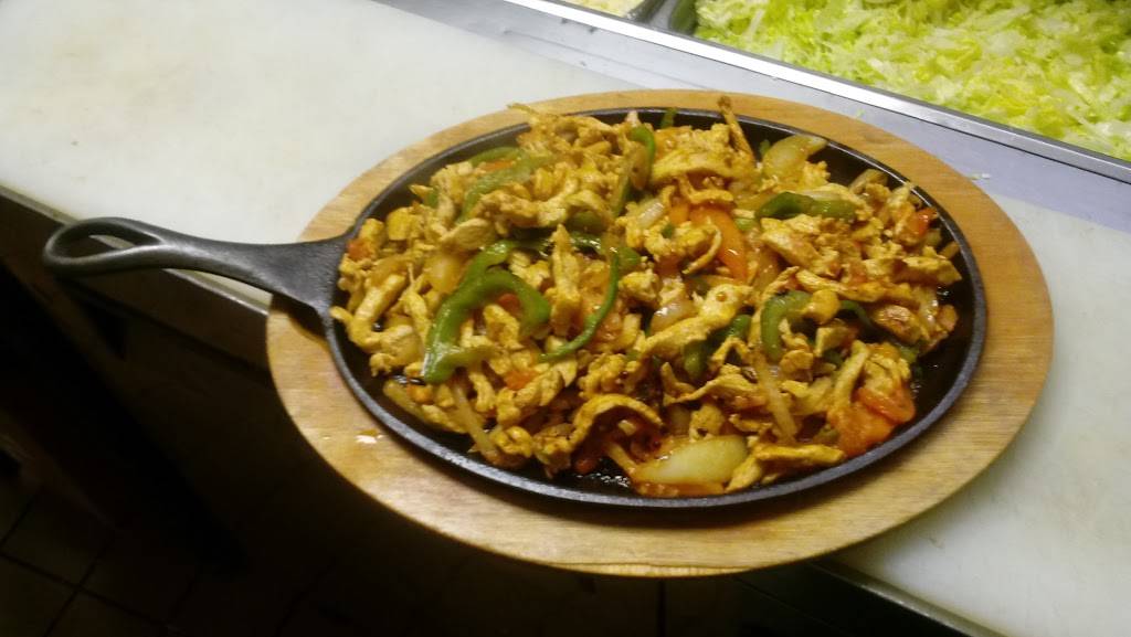 Mi Pueblitos | restaurant | 103 Crossfield Dr, Versailles, KY 40383, USA | 8598796814 OR +1 859-879-6814