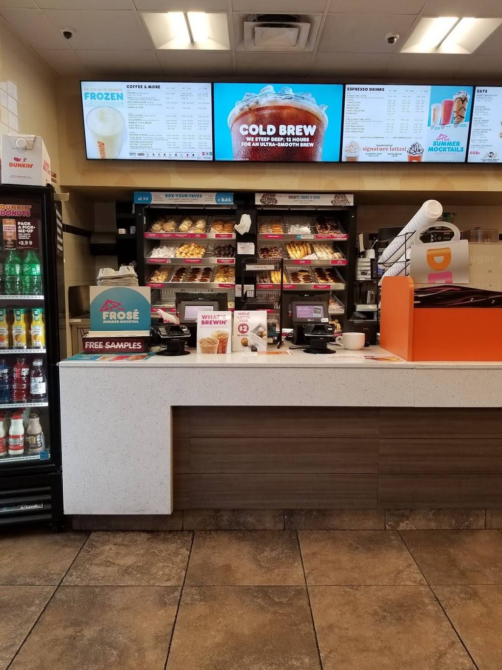 Dunkin | bakery | 3098 S, Jog Rd, Greenacres, FL 33467, USA | 5616606979 OR +1 561-660-6979