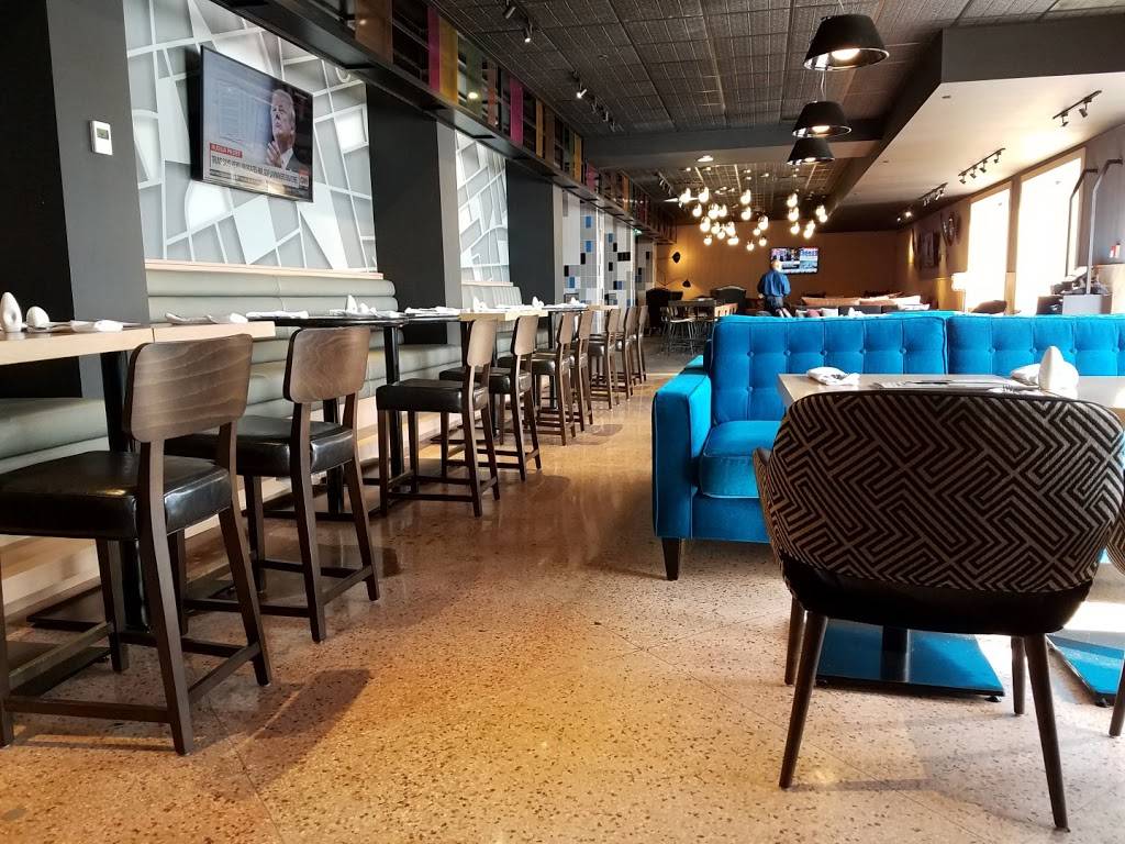 Lot41 Social Bar & Table | restaurant | 655 Dixon Rd, Etobicoke, ON M9W 1J3, Canada | 4162441711 OR +1 416-244-1711