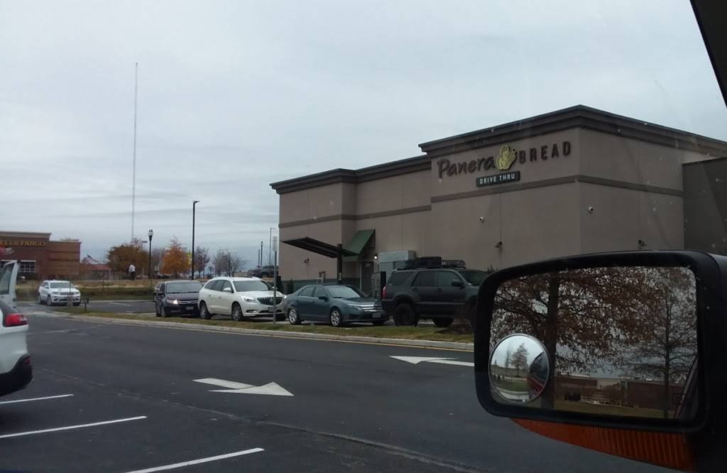 Panera Bread | cafe | 200 Schofield Dr, Midlothian, VA 23113, USA | 8044649008 OR +1 804-464-9008