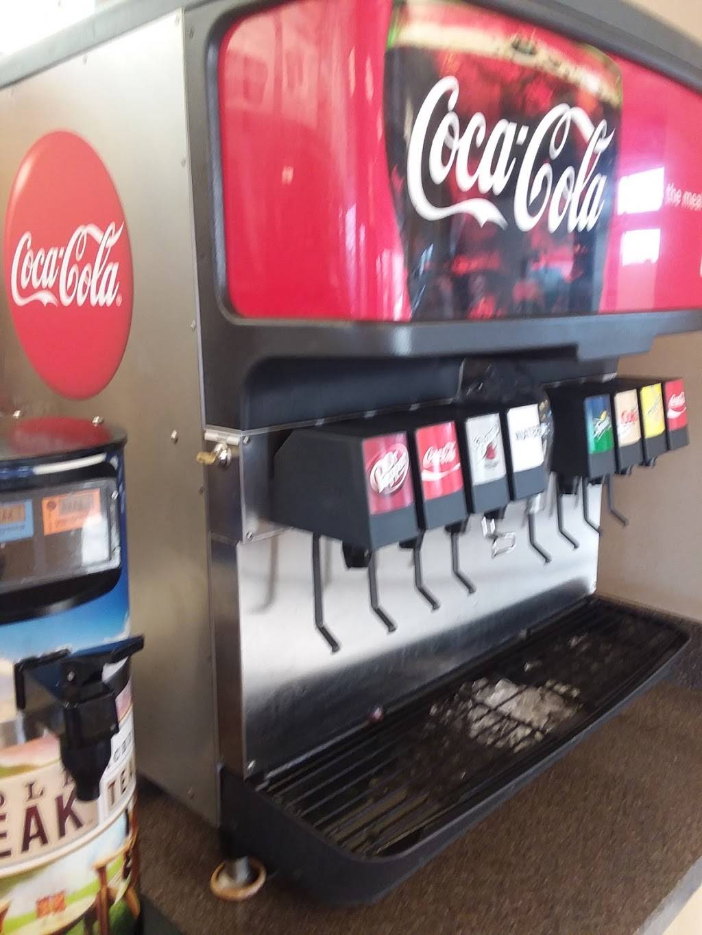 Dairy Queen | restaurant | 1958 E Wabash St, Frankfort, IN 46041, USA | 7656548221 OR +1 765-654-8221