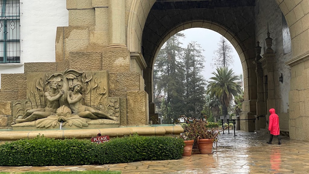 Courthouse Tavern | restaurant | 129 E Anapamu St, Santa Barbara, CA 93101, USA | 8057707077 OR +1 805-770-7077