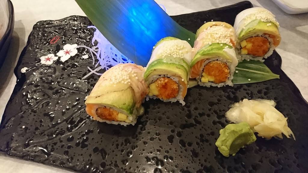 Asiatique | restaurant | 3225 Washington Blvd, Arlington, VA 22201, USA | 7032436888 OR +1 703-243-6888