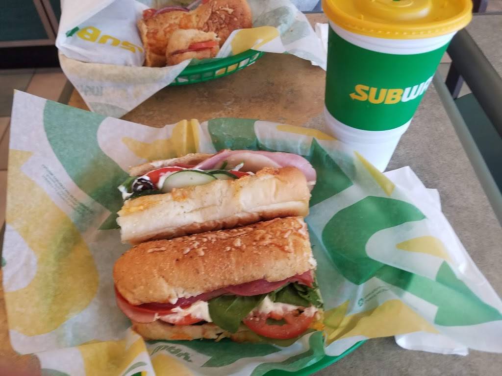 Subway | restaurant | 3600 N Wickham Rd, Melbourne, FL 32935, USA | 3212591888 OR +1 321-259-1888