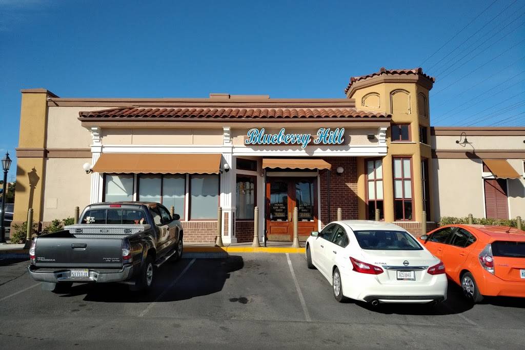 Blueberry Hill Restaurant & Bakery | restaurant | 4875 W Flamingo Rd, Las Vegas, NV 89103, USA | 7023808487 OR +1 702-380-8487