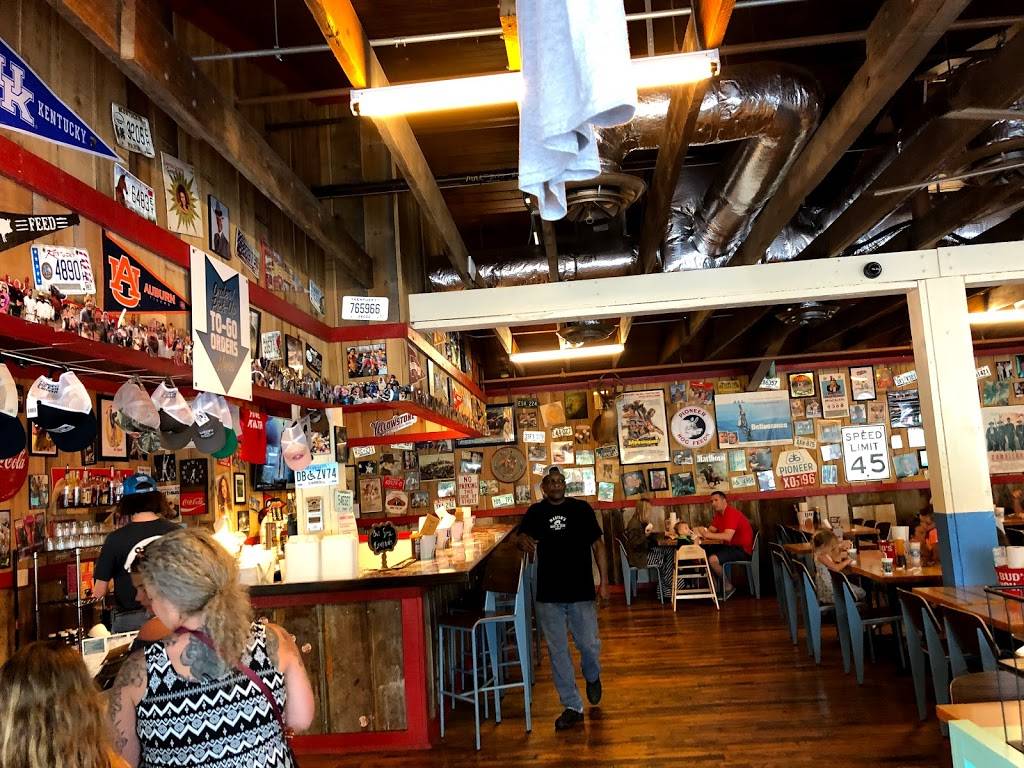 Martins Bar-B-Que Joint | restaurant | 984 Barret Ave, Louisville, KY 40204, USA | 5022420020 OR +1 502-242-0020