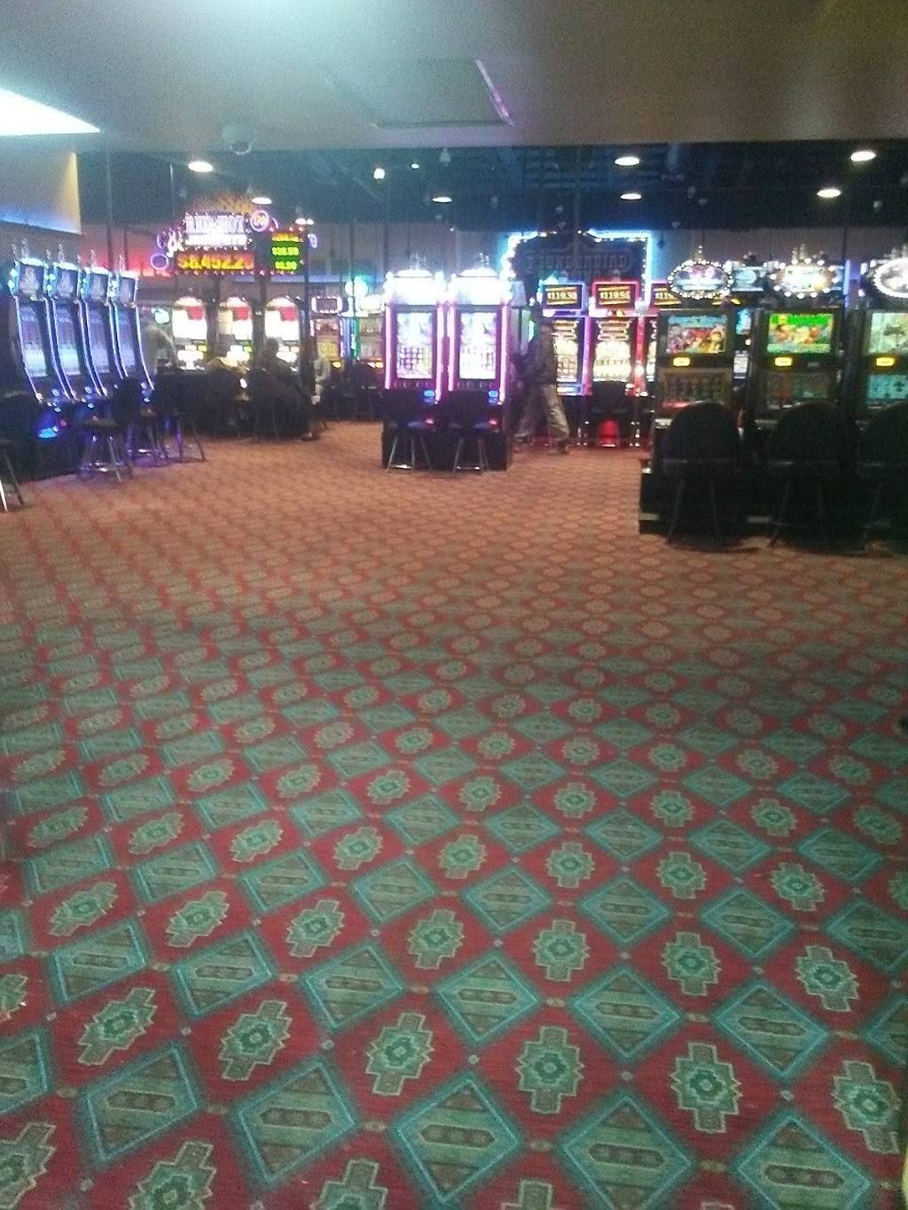 Thunderbird Casino | restaurant | 15700 OK-9, Norman, OK 73026, USA | 4053609270 OR +1 405-360-9270