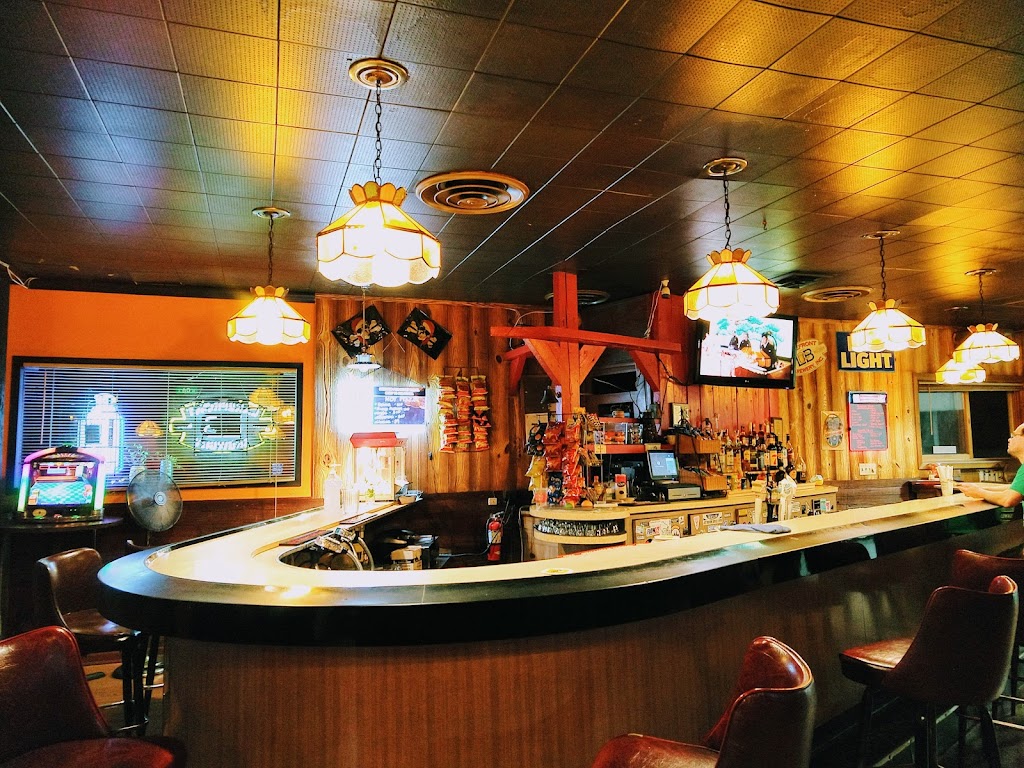 Layman Brewing | restaurant | 6001 W Madison St, West Allis, WI 53214, USA | 4144768788 OR +1 414-476-8788