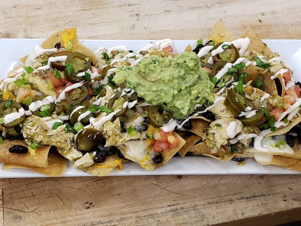 Rivets American Grill | restaurant | 2307 Oakdale Rd, Modesto, CA 95355, USA | 2098460501 OR +1 209-846-0501