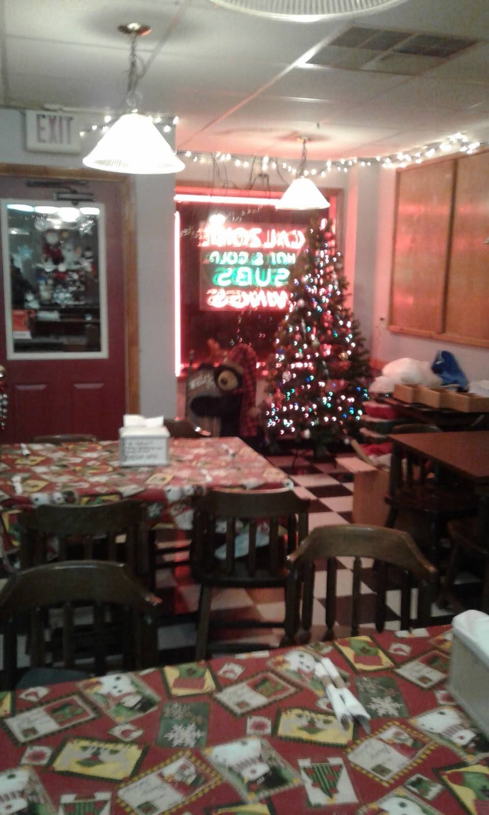 Hot Diggitys | restaurant | 1224 U.S. 9, Hudson, NY 12534, USA | 5188286892 OR +1 518-828-6892