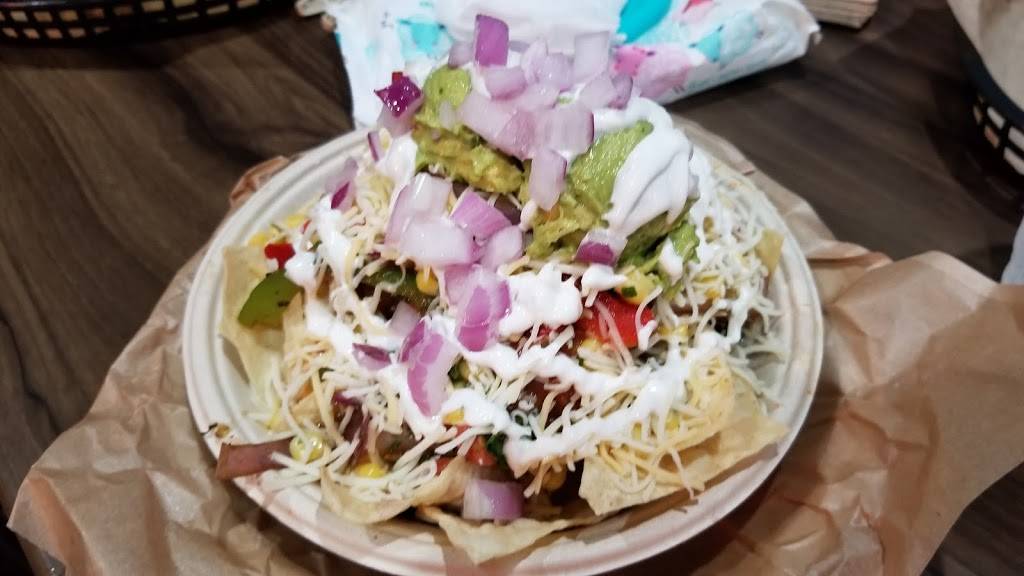 QDOBA Mexican Eats | restaurant | 129 S Main St, Bowling Green, OH 43402, USA | 4193537200 OR +1 419-353-7200