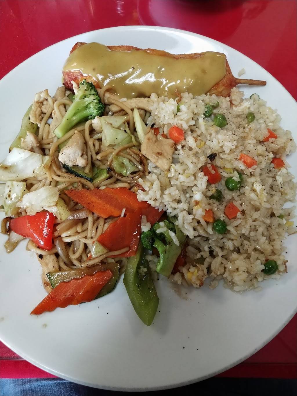 Mais Restaurant | restaurant | 9501 State Ave F, Marysville, WA 98270, USA | 3606534165 OR +1 360-653-4165