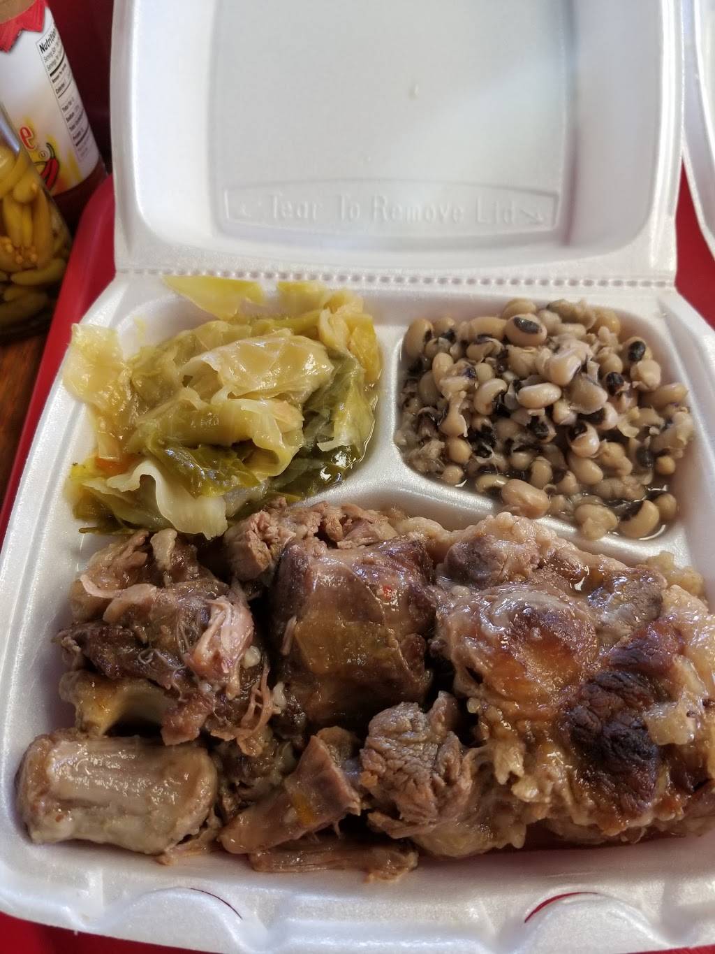 C T Real Deal BBQ | restaurant | 2901 S Lancaster Rd, Dallas, TX 75216, USA | 2143023000 OR +1 214-302-3000