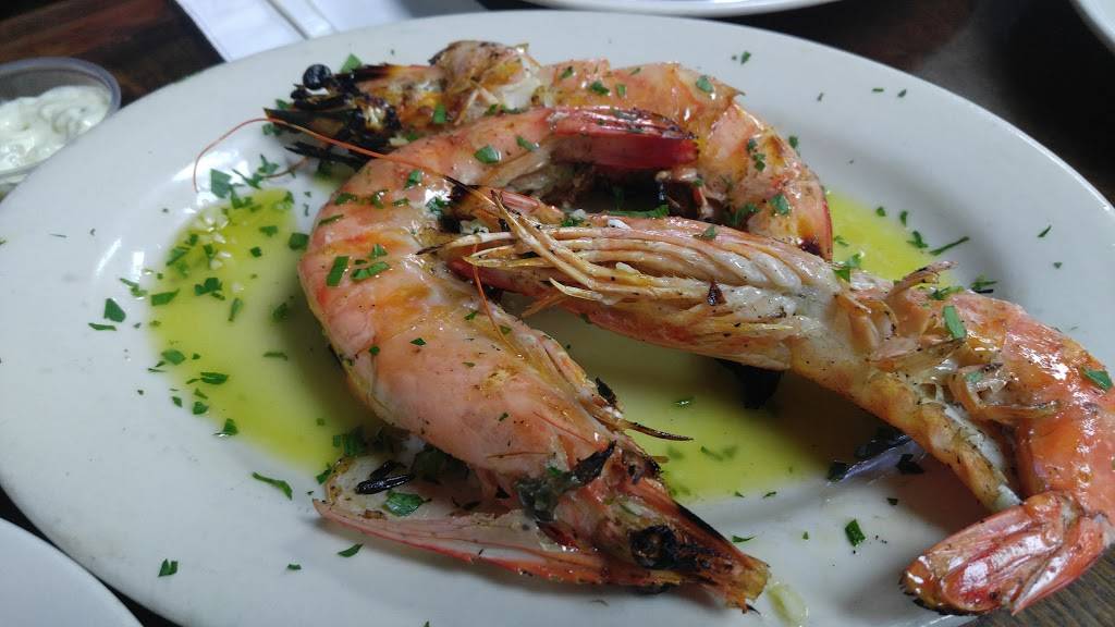 Astoria Seafood | restaurant | 3710 33rd St, Long Island City, NY 11101, USA | 7183922680 OR +1 718-392-2680