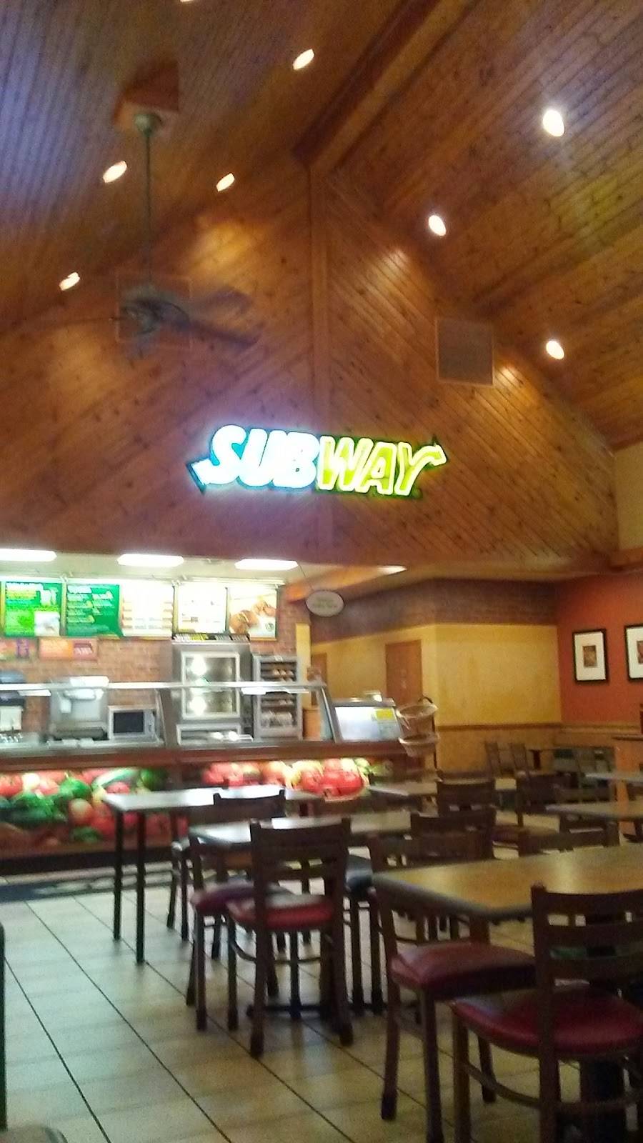 Subway Restaurants | restaurant | 3424 E Market St, Logansport, IN 46947, USA | 5747352929 OR +1 574-735-2929