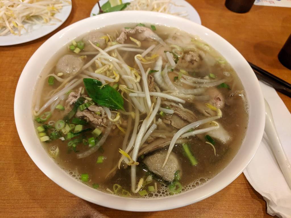 Pho Vietnamese Delight | restaurant | 3555 Don Mills Rd, North York, ON M2H 3N3, Canada | 4167564021 OR +1 416-756-4021