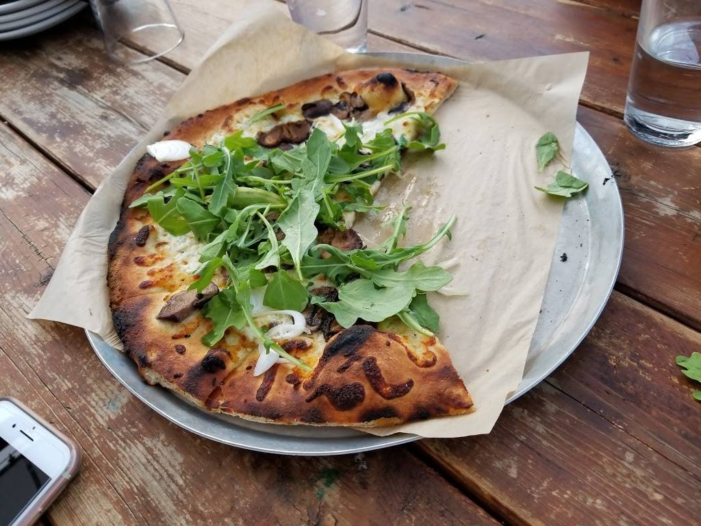 Lucky Pie Pizza & Taphouse | restaurant | 637 Front St, Louisville, CO 80027, USA | 3036665743 OR +1 303-666-5743