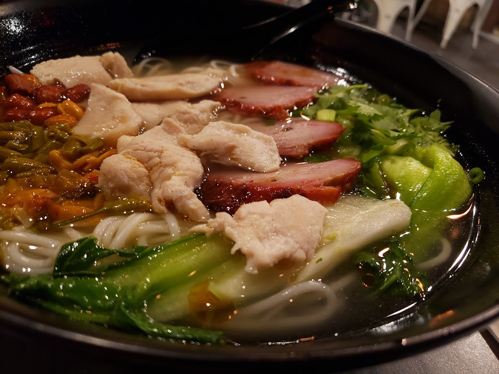 Noodleholics | restaurant | 3502 E Grant Rd, Tucson, AZ 85716, USA | 5203054262 OR +1 520-305-4262