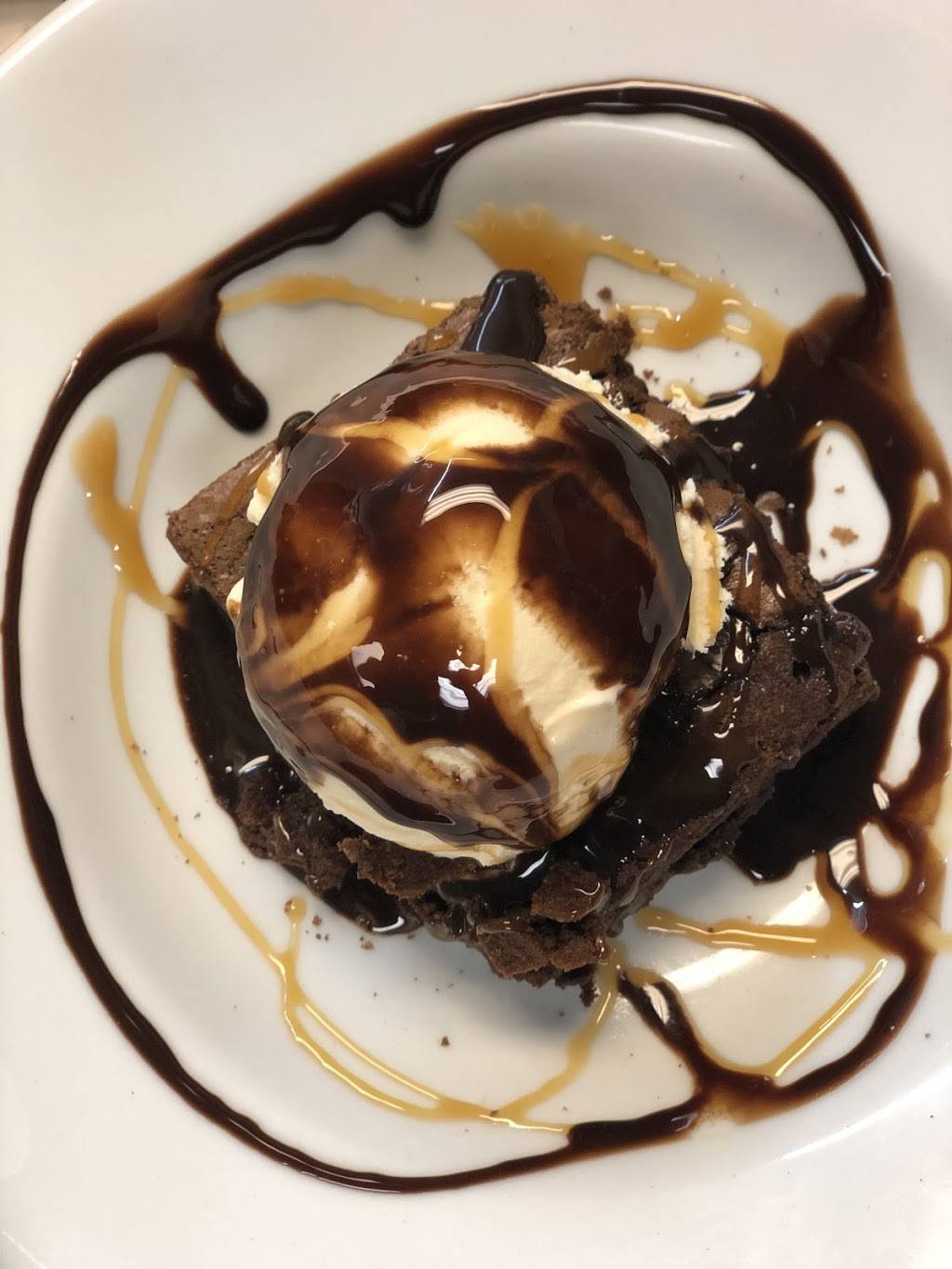 Tomato & Basil | restaurant | 1 Caswell St, East Taunton, MA 02718, USA | 5088219700 OR +1 508-821-9700