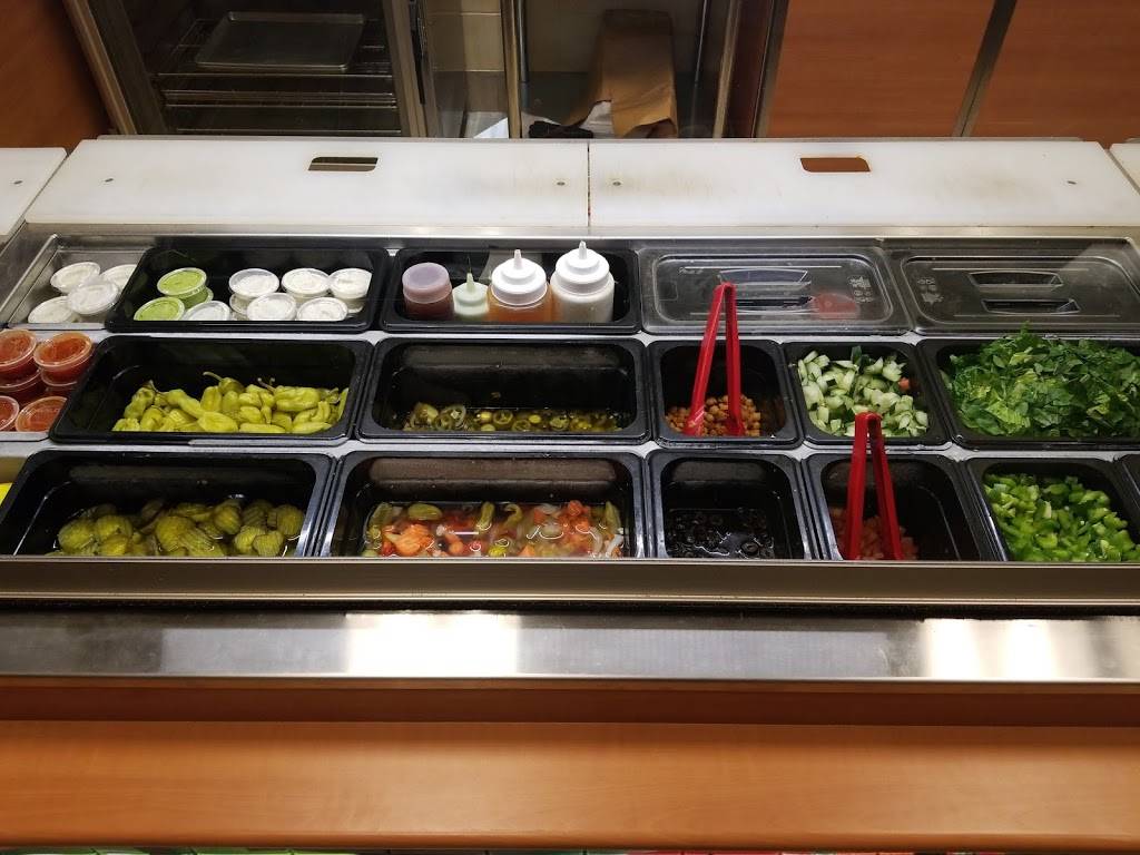 The Halal Spot | restaurant | 1447 NJ-18, Old Bridge Township, NJ 08857, USA | 7324168273 OR +1 732-416-8273