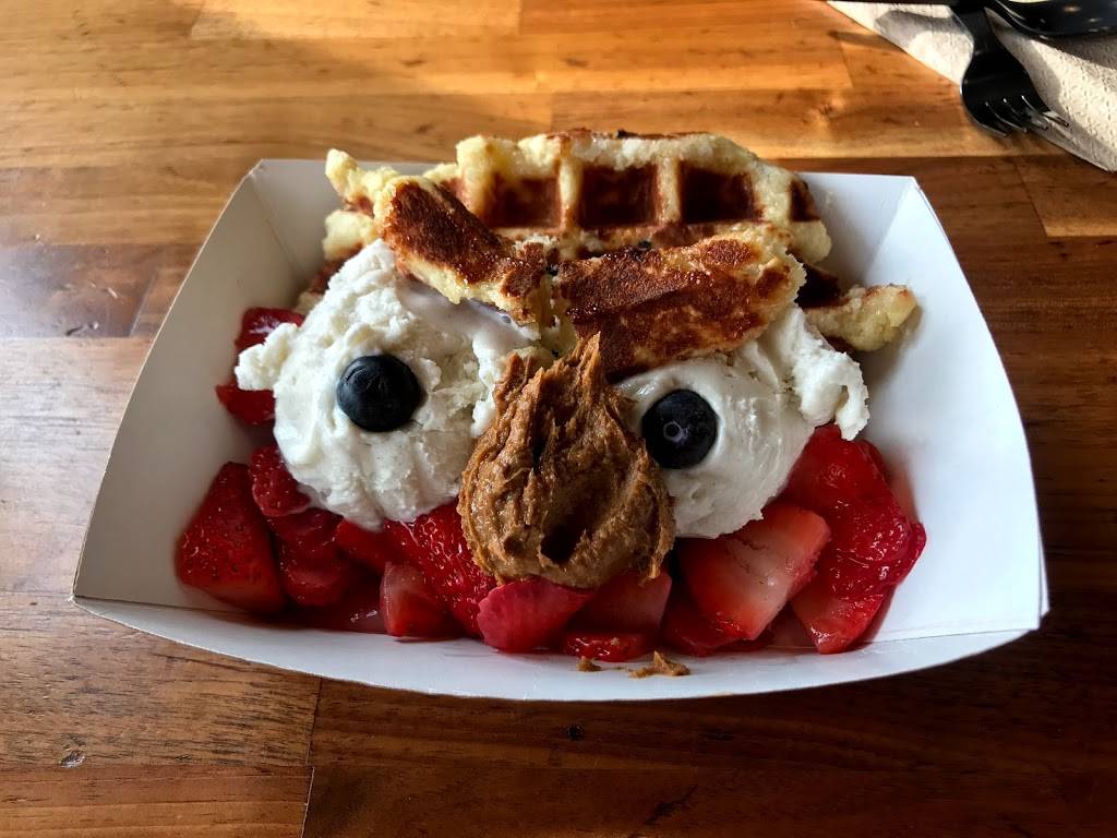 Bruges Waffles & Frites | restaurant | 2314 Highland Dr, Salt Lake City, UT 84106, USA | 8014869999 OR +1 801-486-9999